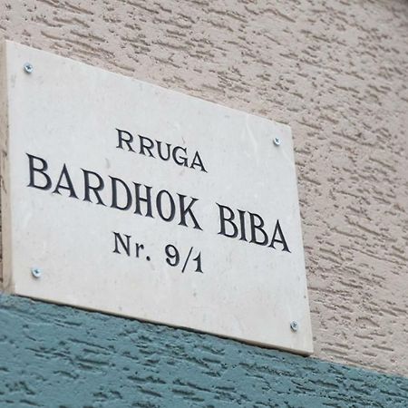 Bujtina Shqiptare Hotel Тирана Екстериор снимка